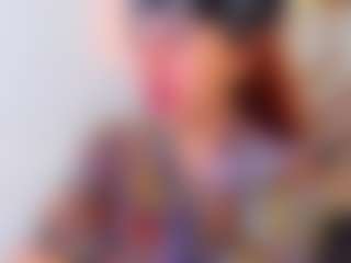 Live cam show with NaraStorn - Spanks on Milfs Live