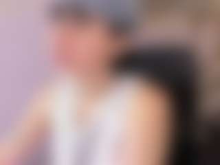 Live cam show with NaraStorn - Sensual on Soda Cam