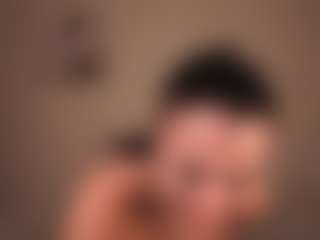 Pauline2005's Live Sex Cam Show