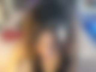 Live cam show with RenataValentina - Tease on SinfulBabes