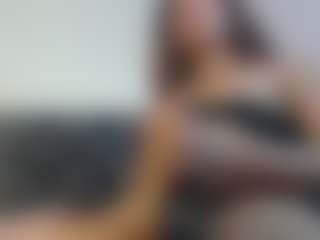 Live cam show with RenataValentina - White on Camsoda | colombia