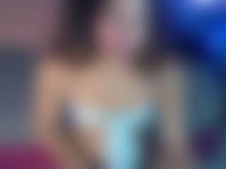Live cam show with RenataValentina - Average on Camsoda