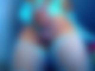 Ebony-DickTS's Live Sex Cam Show