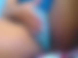Live cam show with Ebony-DickTS - Smoking on Camsoda