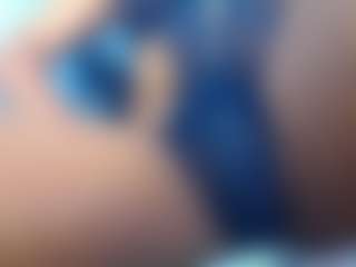 Ebony-DickTS's Live Sex Cam Show