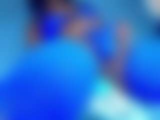 Live cam show with Ebony-DickTS - Tease on Dolls Live