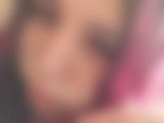 Live cam show with TreasaHotze - Sexy on SinfulBabes