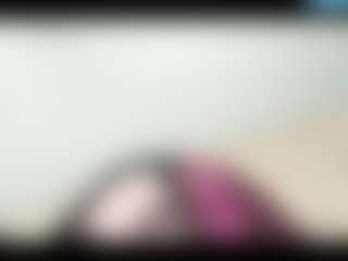 Live cam show with TreasaHotze - Striptease on PervPlay.com