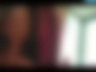 Live cam show with TreasaHotze - Normal on googirlz
