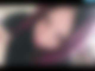 Live cam show with TreasaHotze - Lesbian on Hubzter Live