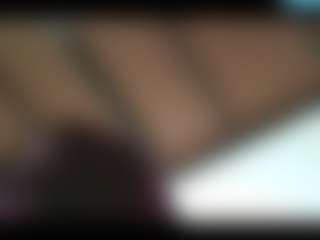 Live cam show with TreasaHotze - Smoking on AdultVida.com