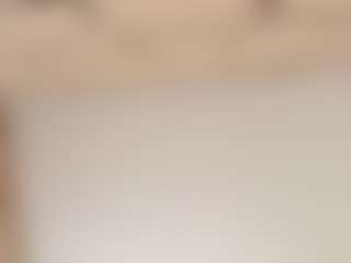 Live cam show with TreasaHotze - Facial on Gym Cam Girls