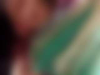 Live cam show with TreasaHotze - Skinny on livesuperchat.net