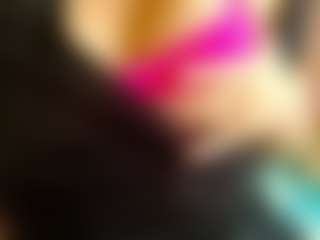Live cam show with TreasaHotze - Bikini on Dare Cams