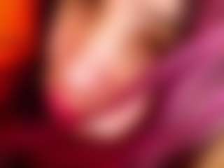 Live cam show with TreasaHotze - Sexy on Hubzter Live