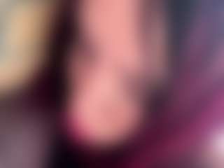 Live cam show with TreasaHotze - Genital Piercings on Camsoda