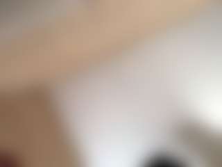 Live-camshow met TreasaHotze - Striptease op Camsoda