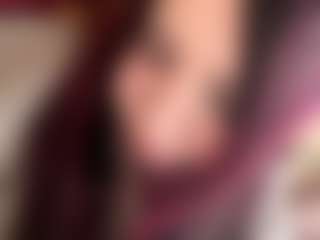 Live cam show with TreasaHotze - Lesbian on makecum.org