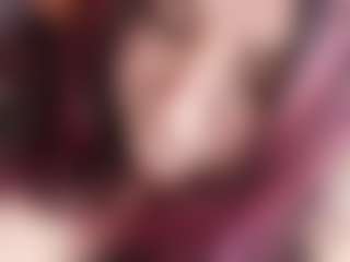Live cam show with TreasaHotze - Facial on Dolls Live