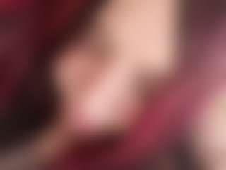 Live cam show with TreasaHotze - Normal on CamClone