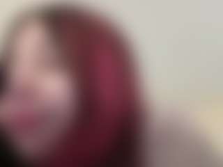 Live cam show with TreasaHotze - Cute on Camiplay Live