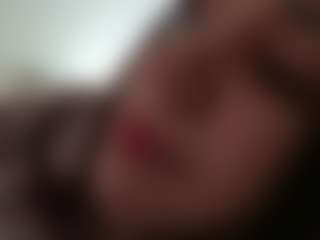 Live cam show with TreasaHotze - Public on xxxlivecams.org