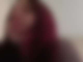 Live cam show with TreasaHotze - Normal on Soda Cam