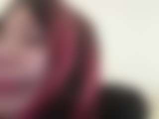 Live cam show with TreasaHotze - Camel Toe on makecum.org
