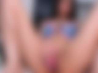 Live cam show with Valeria-rivas - Tease Mature on TottyGirls