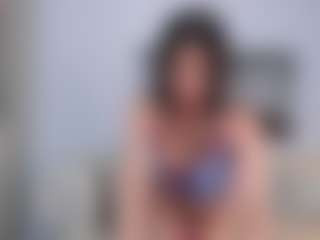 Live cam show with Valeria-rivas - Striptease Teen (18+) on luckytryst.com