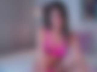 Live cam show with Valeria-rivas - Curvy Small Tits on SmokeAndPoke