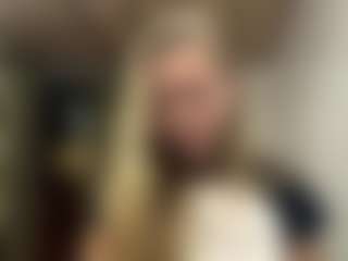 Live cam show with KaY - Public on liverealitysex.com