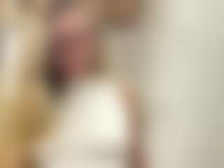 Live cam show with KaY - Public on Nude Live Now