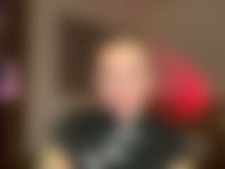Spettacolo in cam dal vivo con KaY - Public su Camsoda