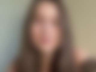 Thea's Live Sex Cam Show