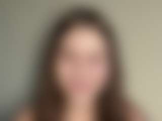 Thea's Live Sex Cam Show