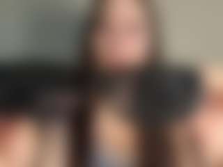 Thea's Live Sex Cam Show
