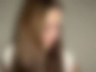 Thea's Live Sex Cam Show