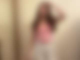 Live cam show with Thea - Petite on justonemore.cc