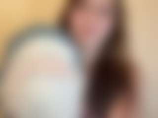 Thea's Live Sex Cam Show
