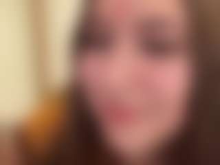 Thea's Live Sex Cam Show