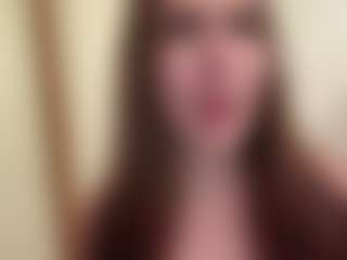 Thea's Live Sex Cam Show