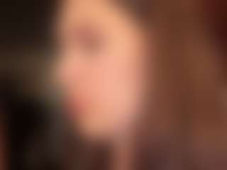 Thea's Live Sex Cam Show