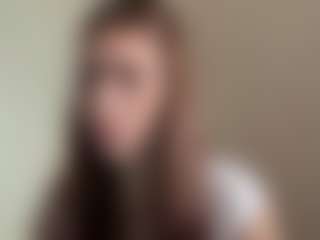 Live cam show with Thea - Striptease Granny on SmokeAndPoke