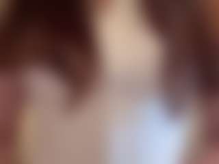 Live cam show with Thea - Granny Squirt on intimatelivegirls.com