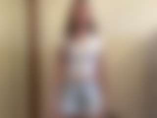 Live cam show with Thea - Dildo Or Vibrator Granny on intimatelivegirls.com