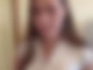 Live cam show with Thea - Granny Big Tits on Livezox