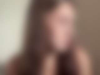 Thea's Live Sex Cam Show