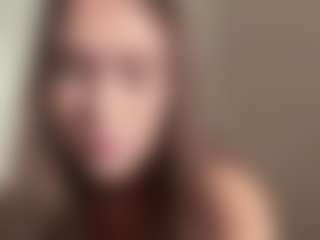 Thea's Live Sex Cam Show