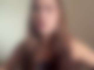 Thea's Live Sex Cam Show